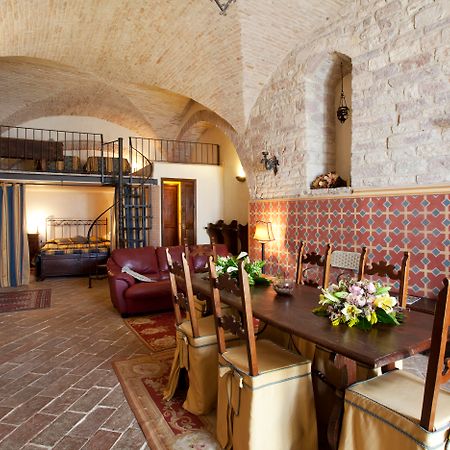 Residenza D'Epoca San Crispino Aparthotel Assisi Bagian luar foto