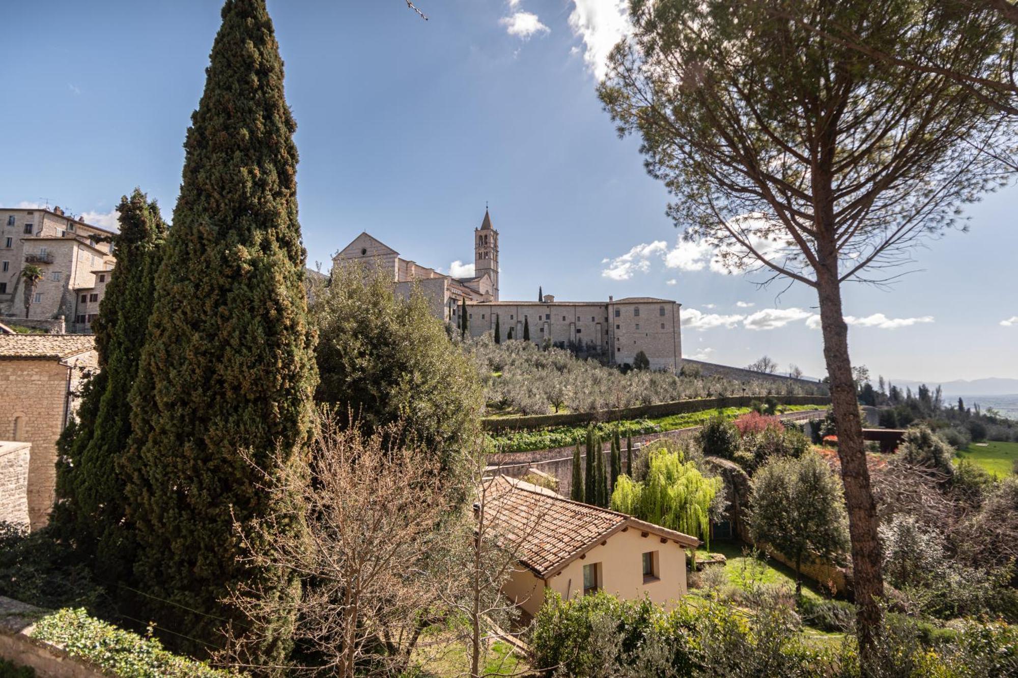 Residenza D'Epoca San Crispino Aparthotel Assisi Bagian luar foto