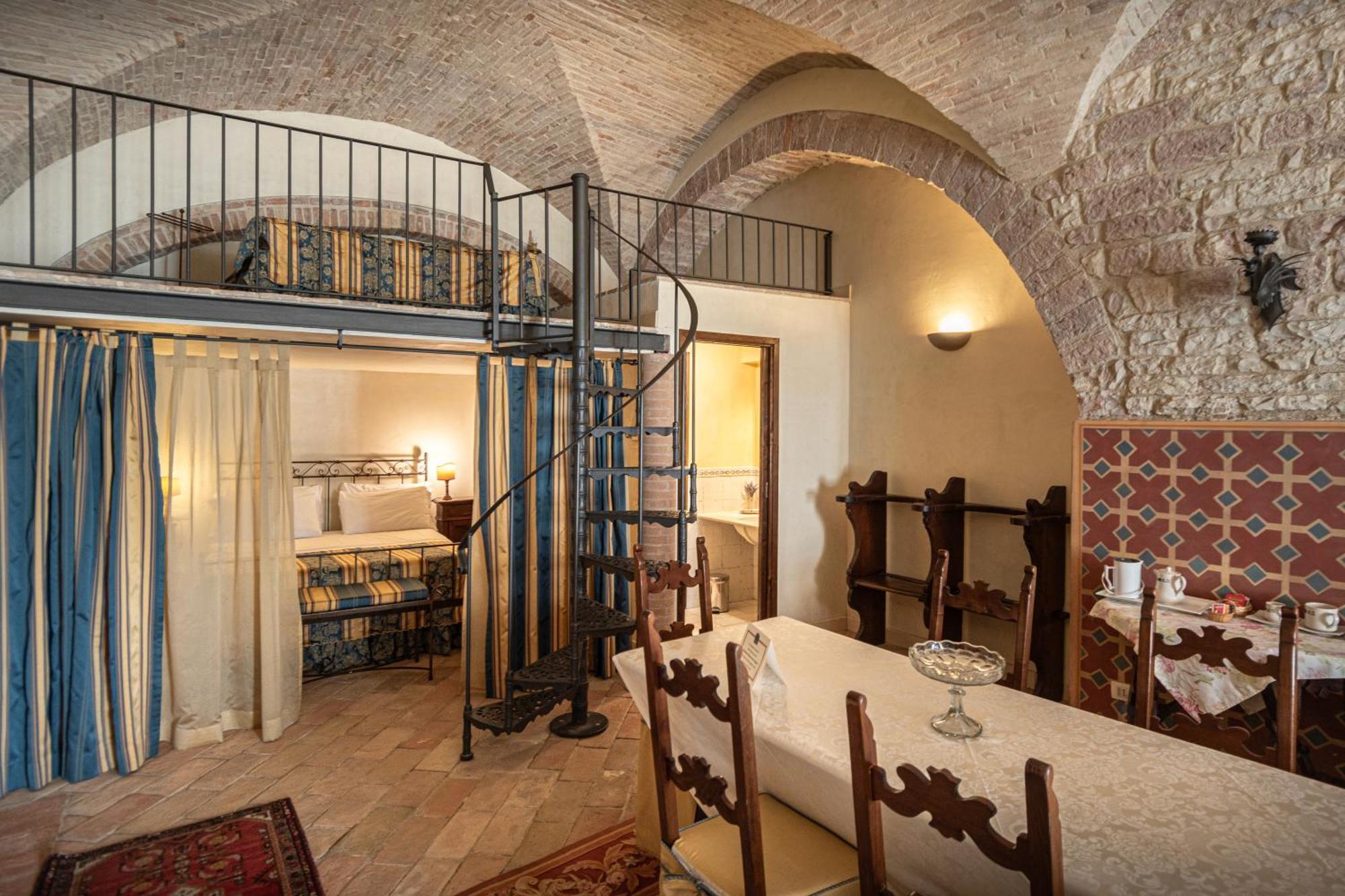 Residenza D'Epoca San Crispino Aparthotel Assisi Bagian luar foto